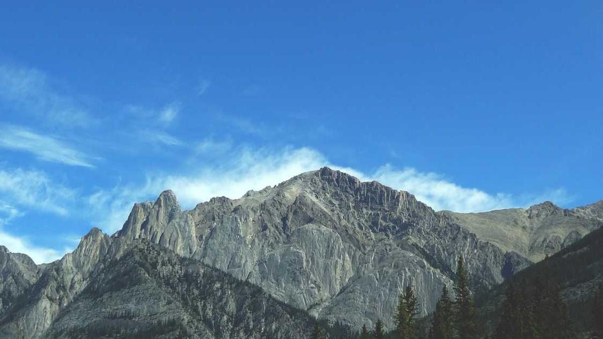 遵义医药高等专科学校正规吗
